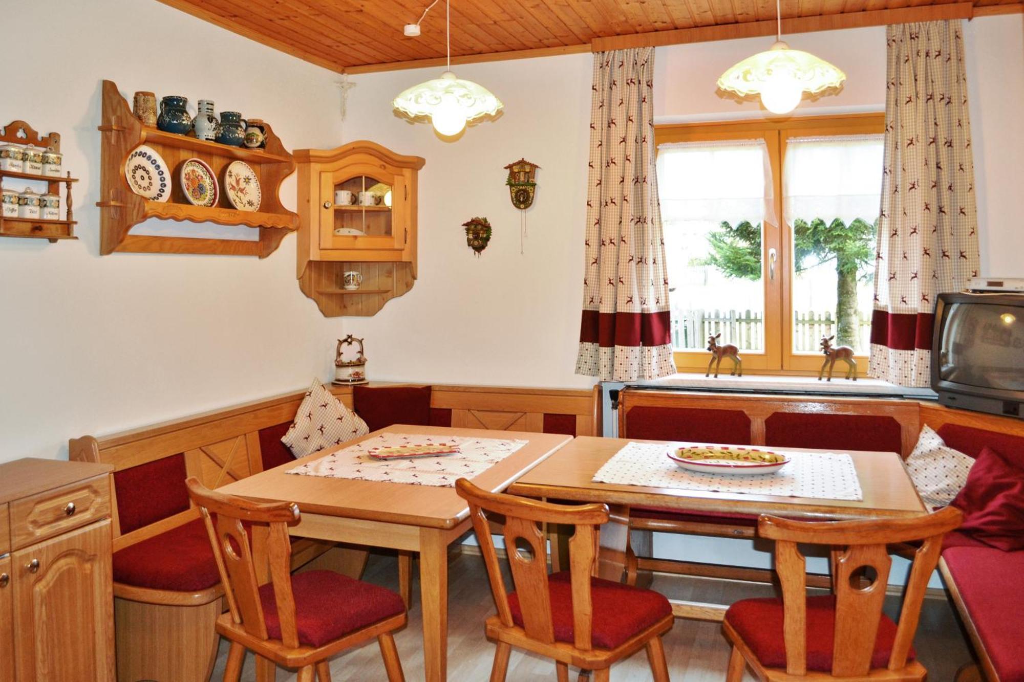 Charming House In Pruggern, Mountain View Villa Стая снимка